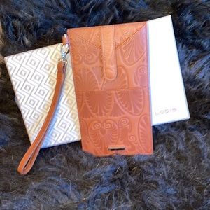 Lodi’s Leather Cell Phone Case With Wristlet